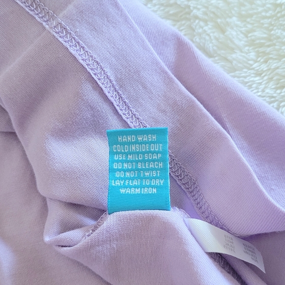 Tori Richard Ashley Top in Lilac💜 - NWT - Picture 9 of 12